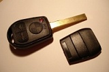 BM-6P_*_HU92RP_* logo BMW 3 Button резин.кн.